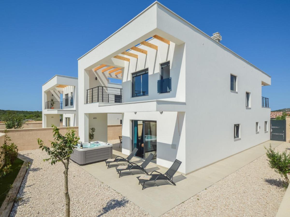 Villa Prova 1 By Interhome Jezera Dış mekan fotoğraf