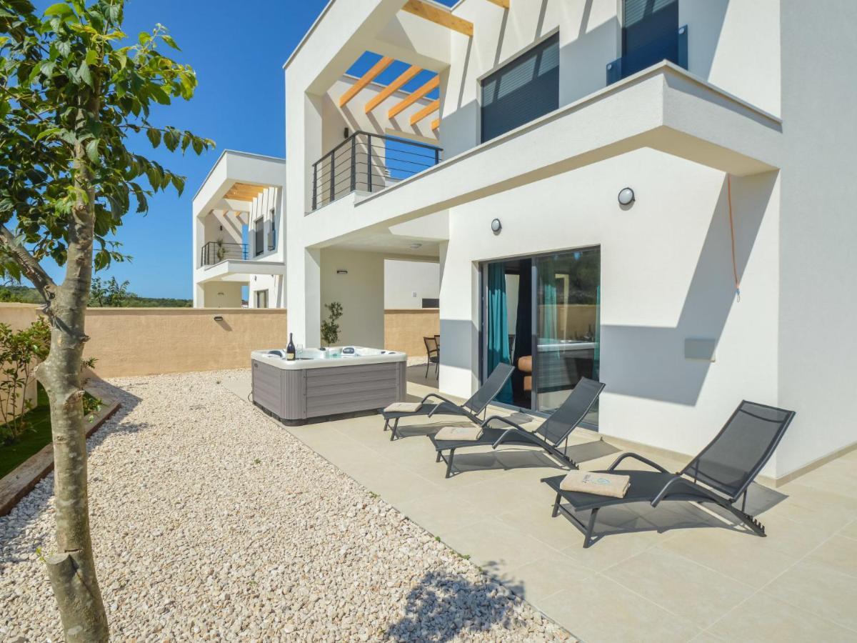 Villa Prova 1 By Interhome Jezera Dış mekan fotoğraf